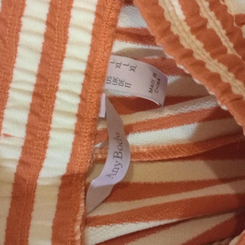 Any Body striped shorts, XL - Picture 3 of 5